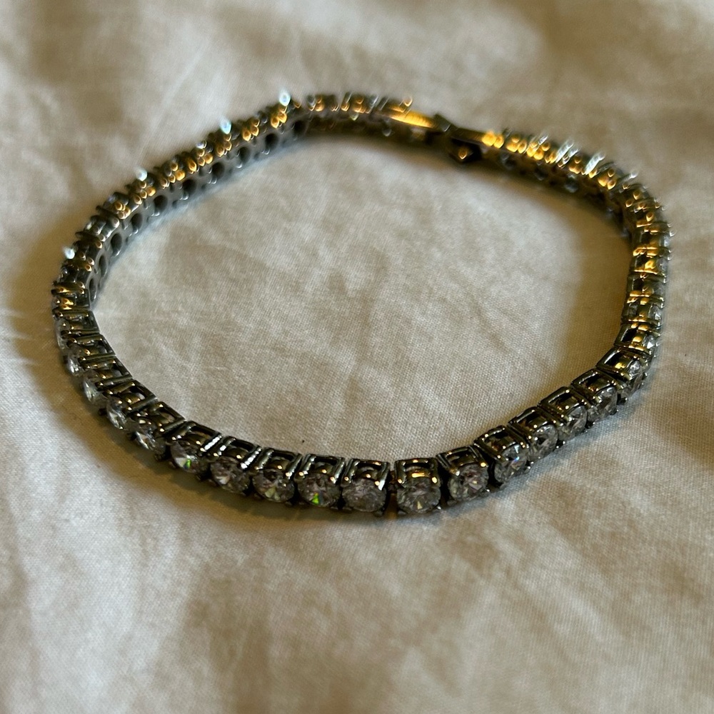 Elegant Silver & Crystal Tennis Bracelet